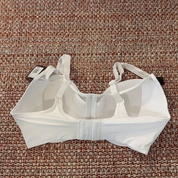 New 34D Bali One Smooth U Ultra Light Convertible Full Coverage Bra - Picture 3 of 10